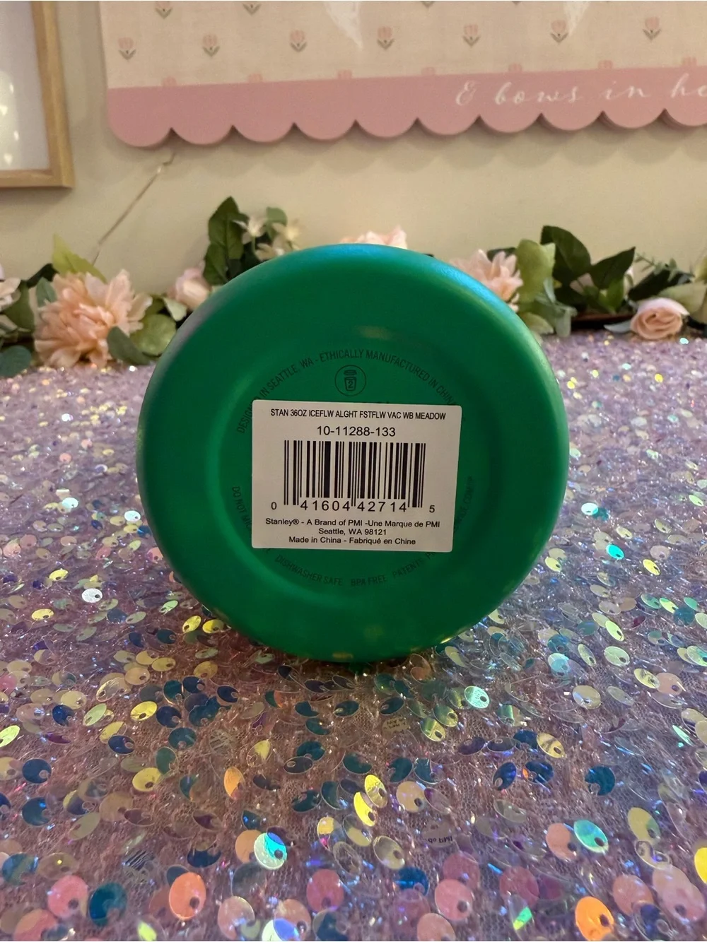 Stanley “The Aerolight” Iceflow Bottle 36 oz in ‘Meadow’ 💚💧 - NWT - Picture 7 of 7